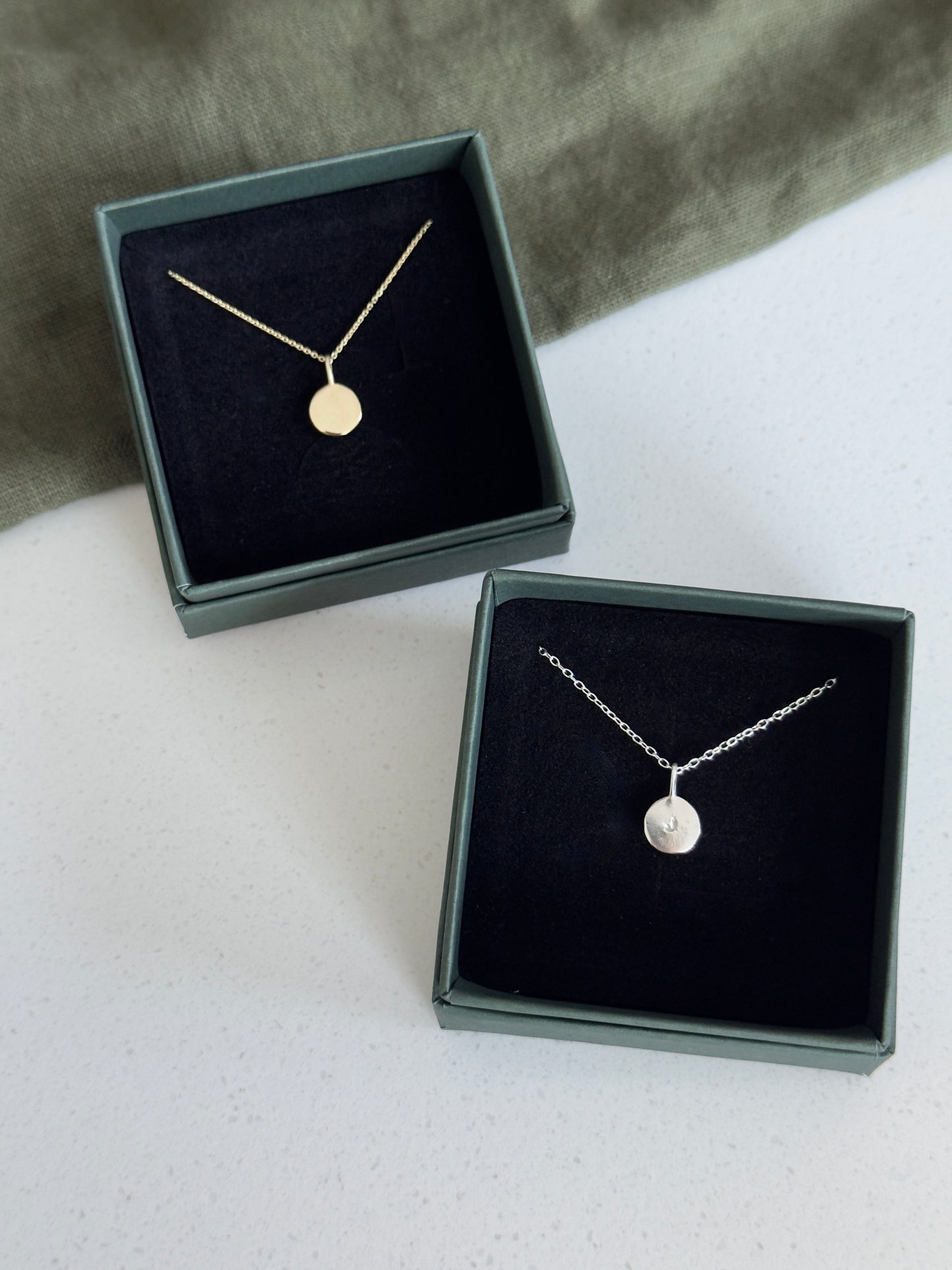 9ct Gold Disc Necklace