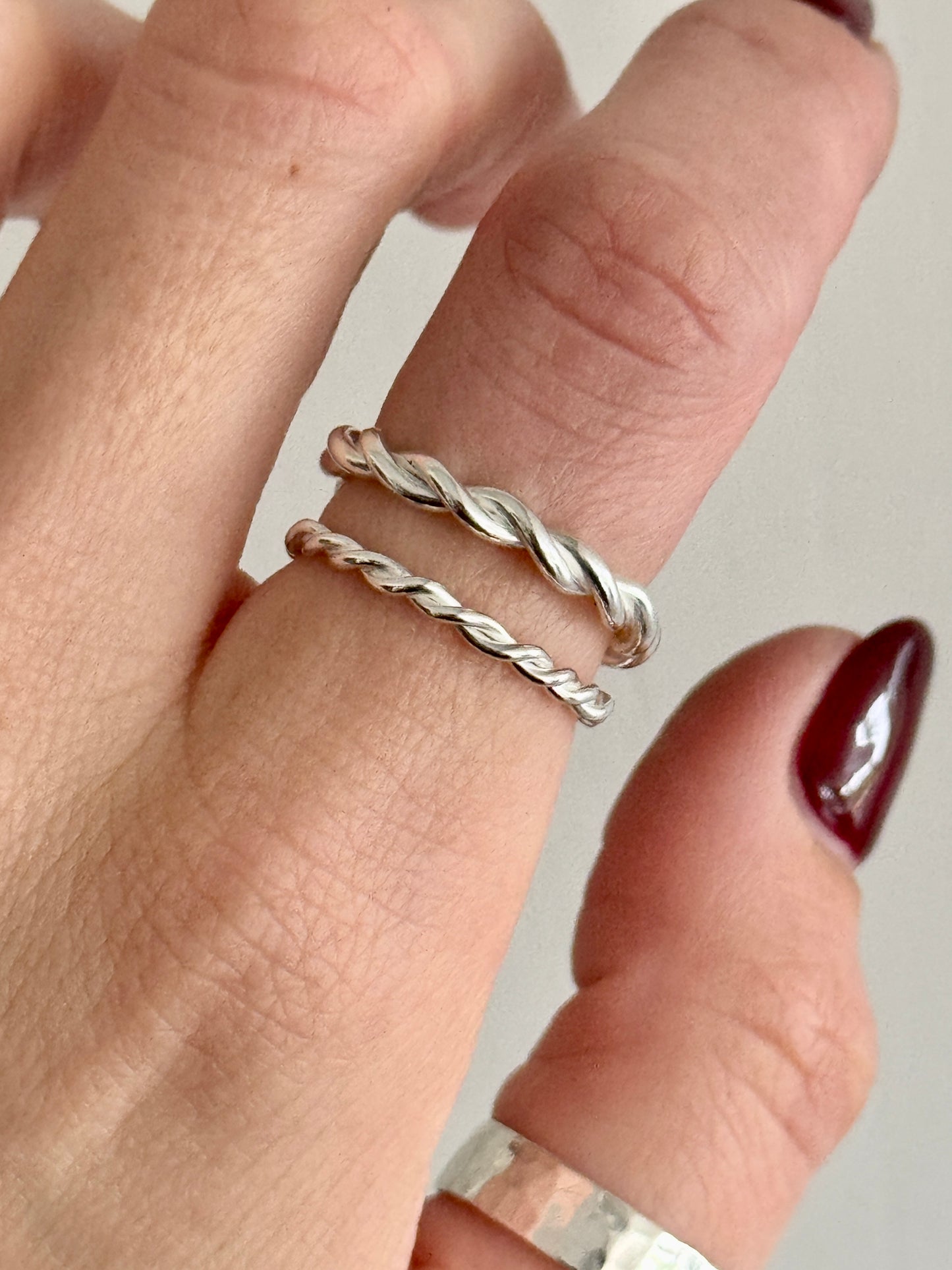 Twist Ring