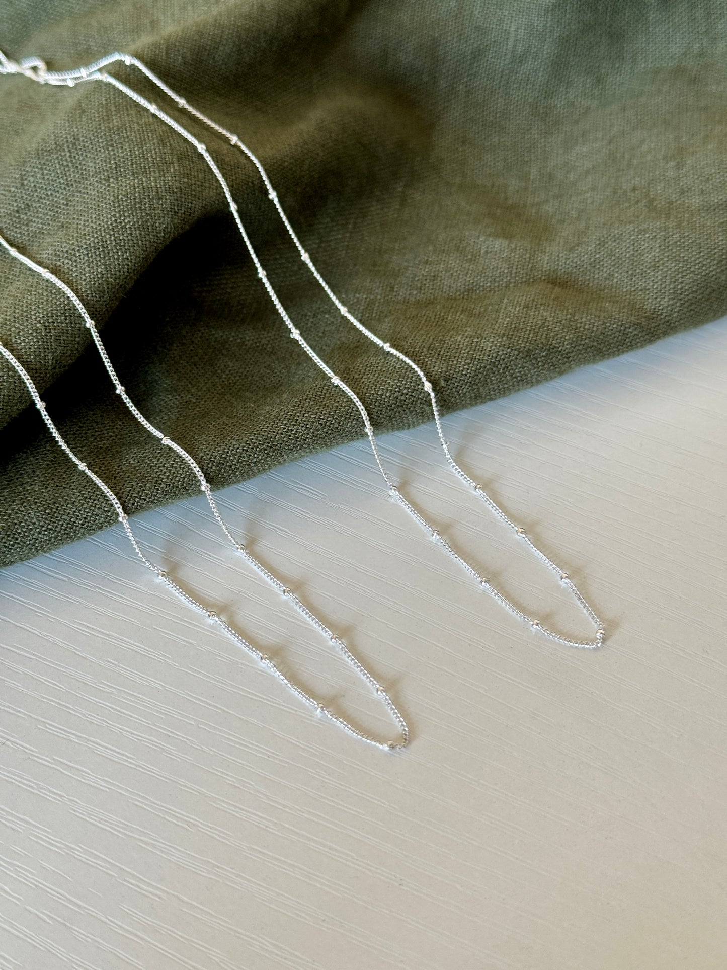 Satellite Chain Necklace