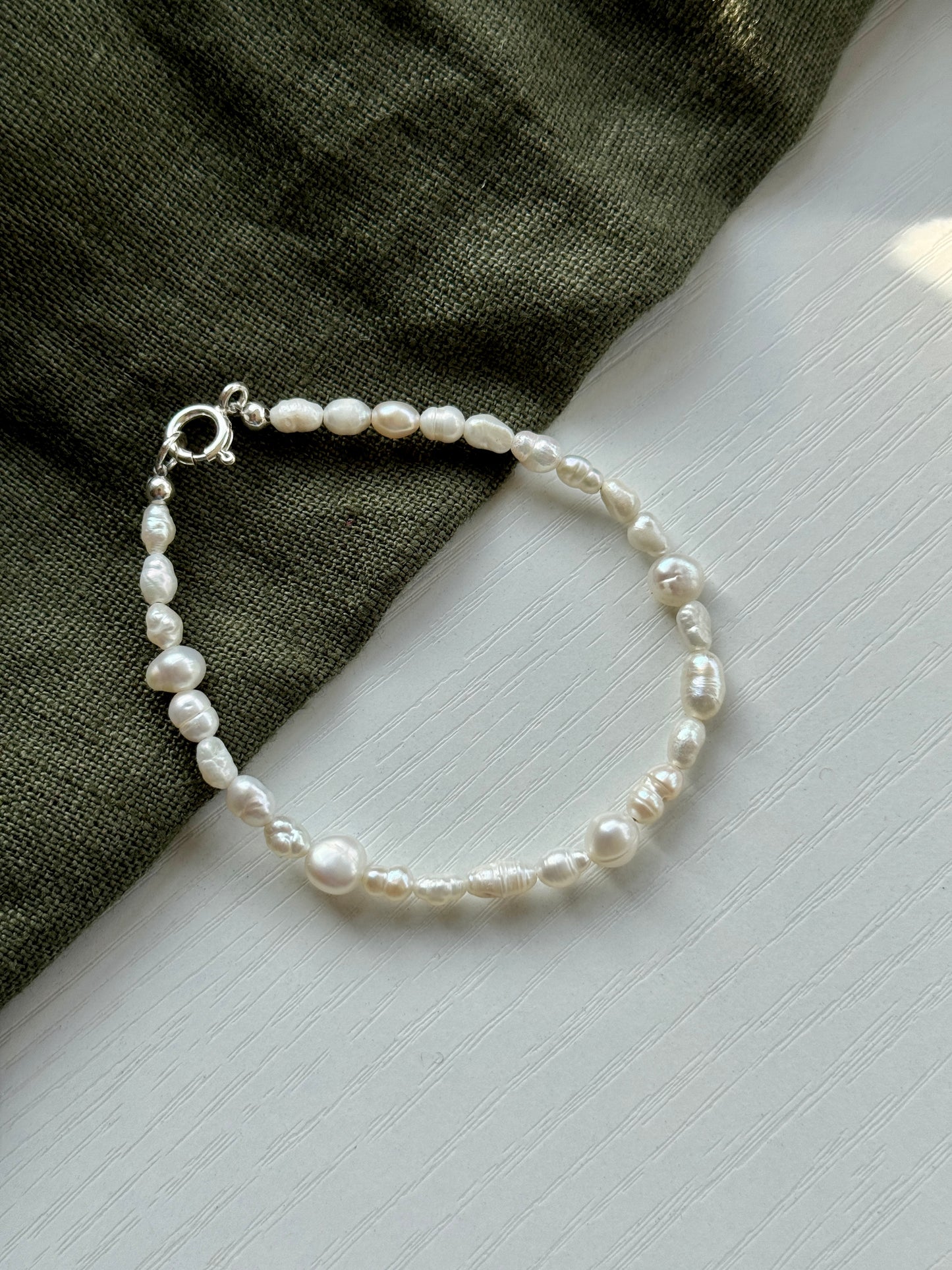 Mixed Pearl Bracelet