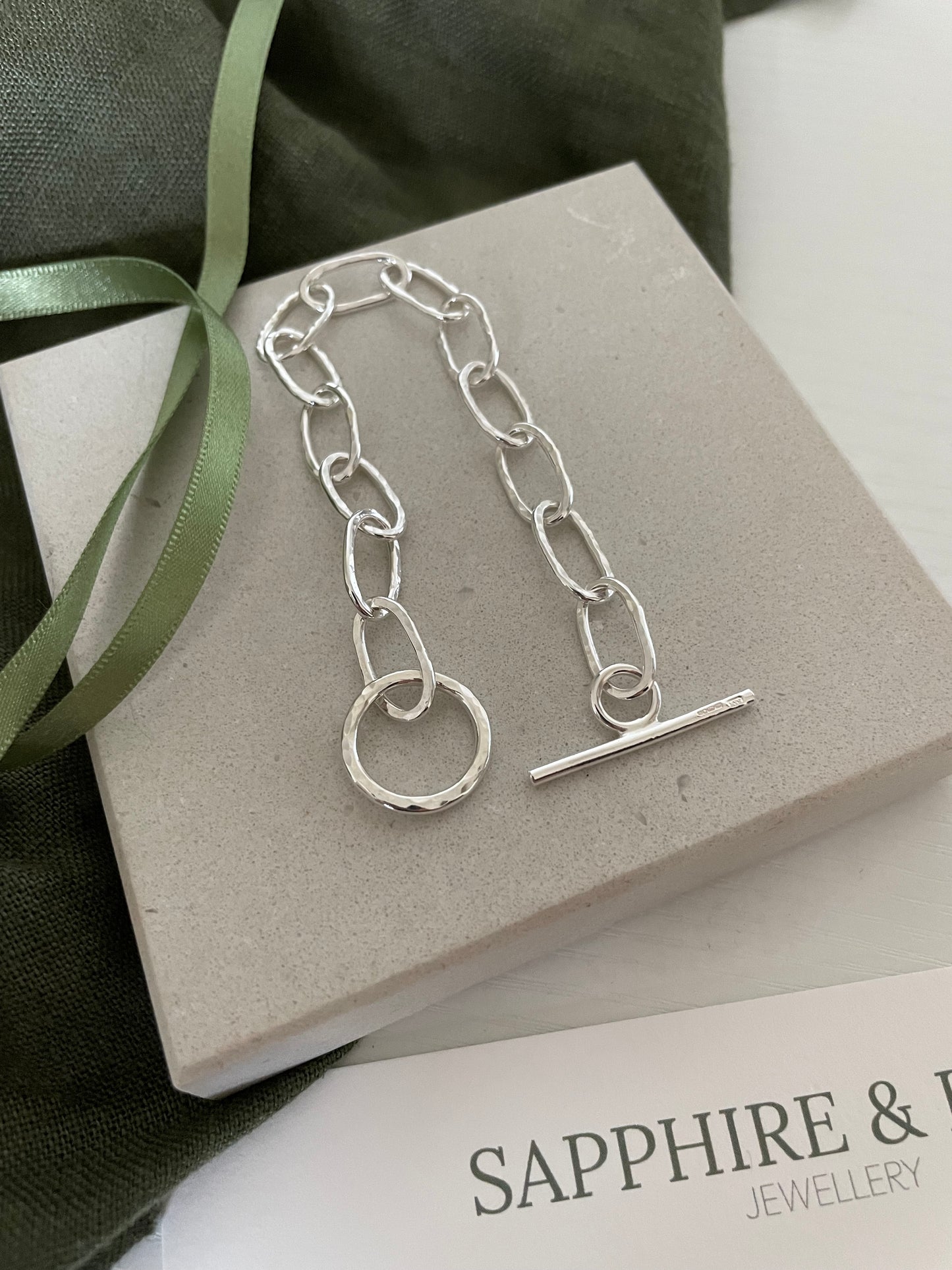 Hammered Paperclip Chain Bracelet
