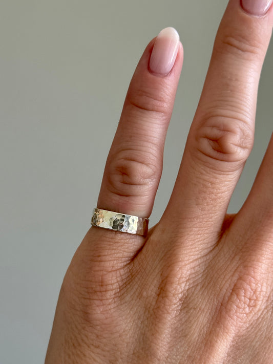 Chunky Pinky Ring