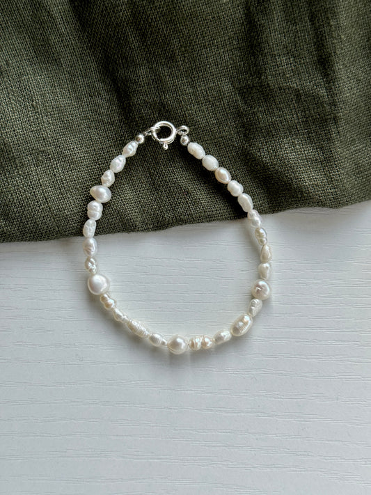 Mixed Pearl Bracelet