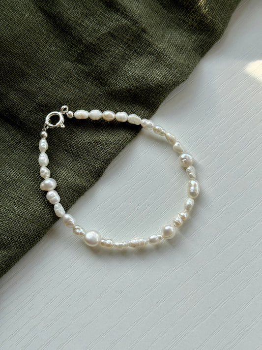 Mixed Pearl Bracelet